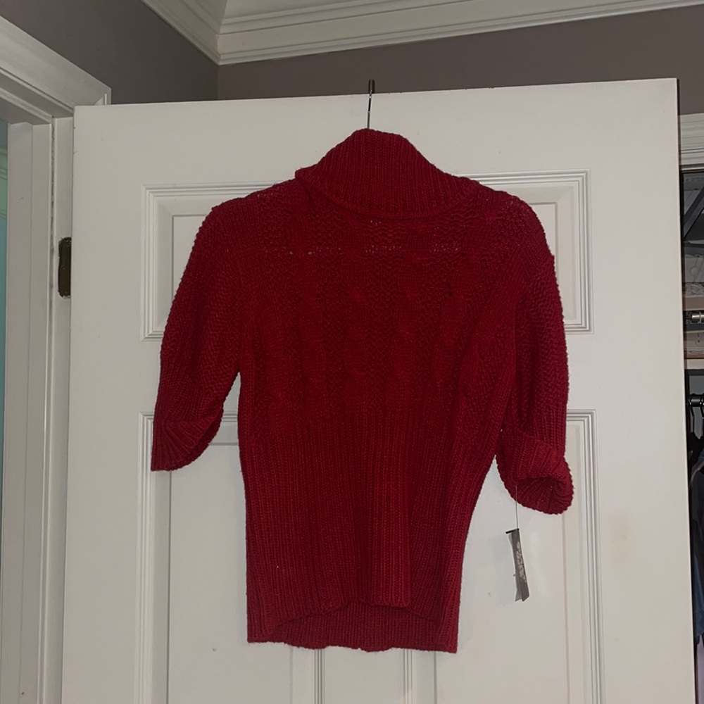 Red Quarter Length sleeves Turtle Neck